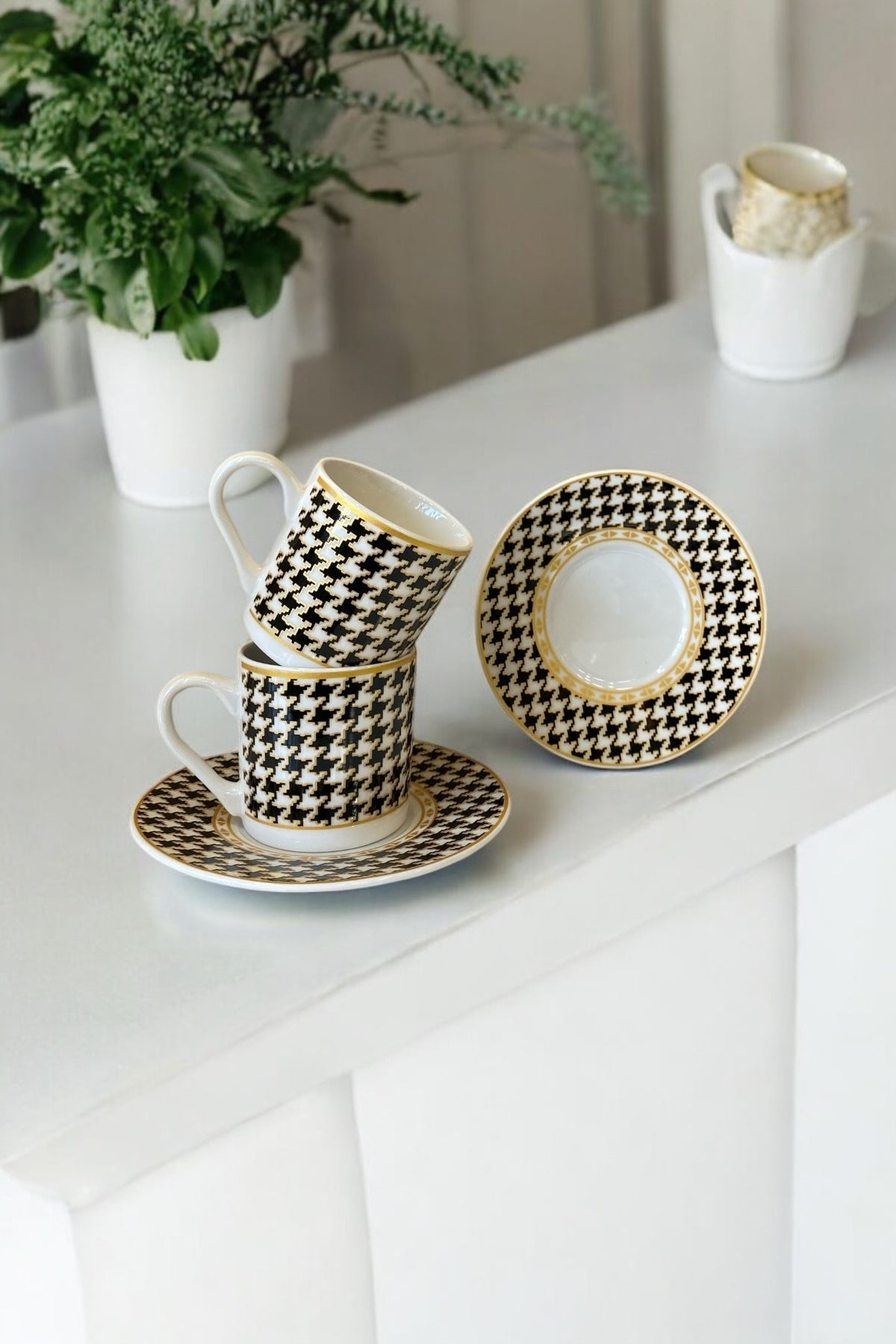 Eporselen Houndstooth Pattern 4-Piece Porcelain Coffee Cup Set for 2 People - MALLTURK