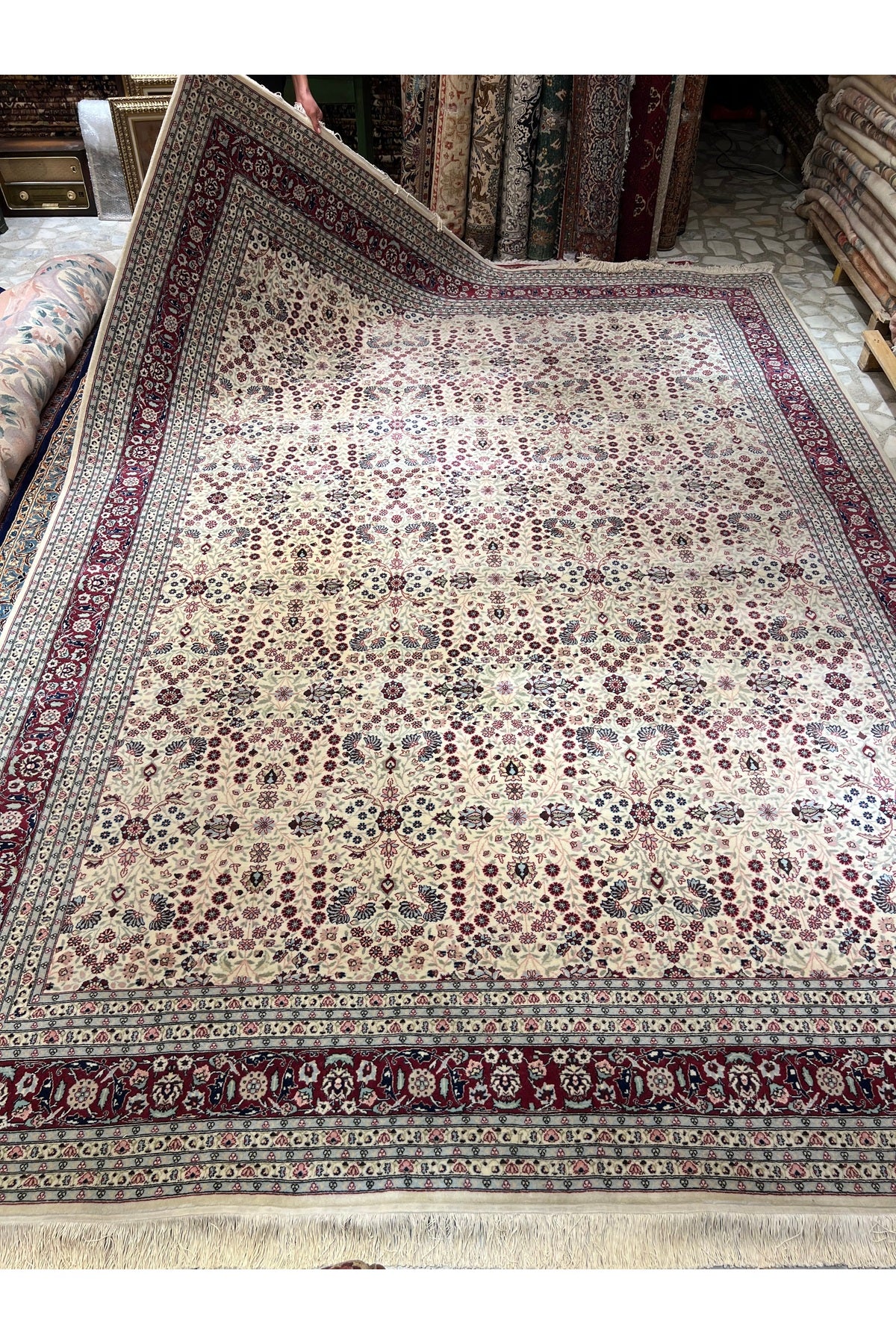 RD RAMAZAN DAG Hand Rug Art Hand-Woven Hereke Rug Seven Mountains Flower Premium Quality Size 397x295 - MALLTURK