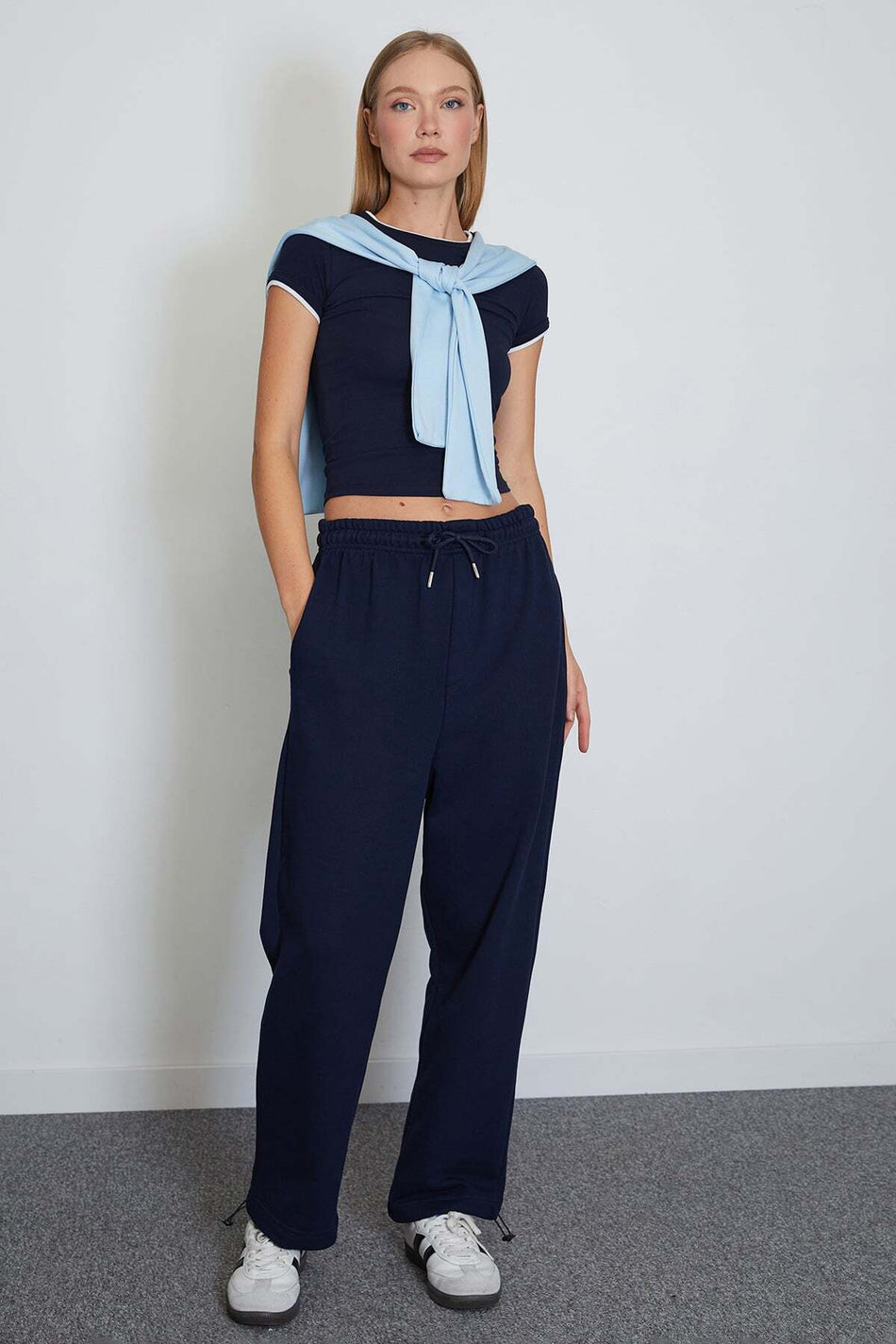 Elastic Waist Sweatpants with Cuffed Cuffs