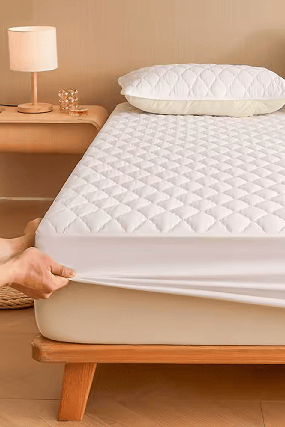 HRN Textile Waterproof Microfiber Quilted Fitted Mattress Protector - MALLTURK
