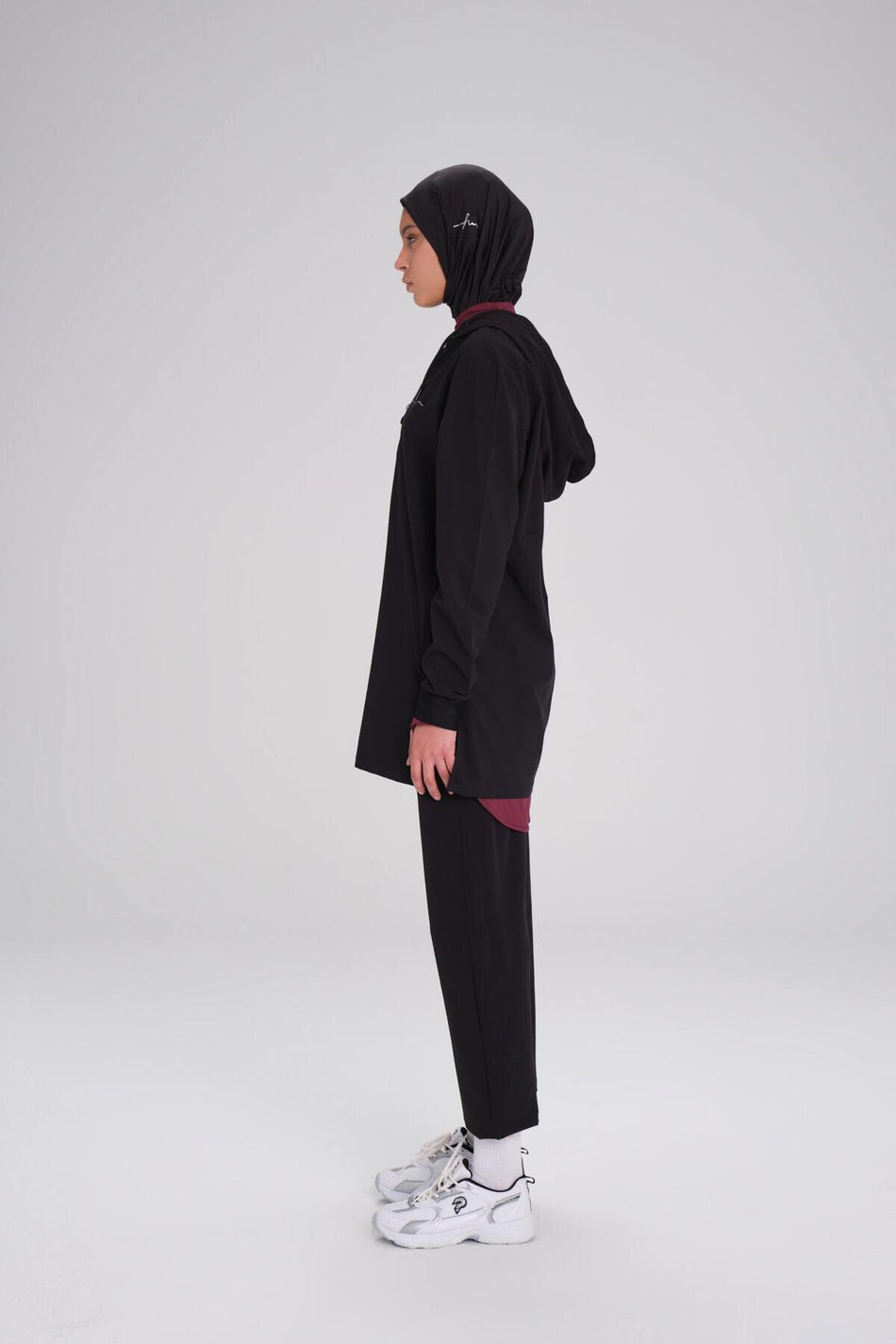 Hasema Active Long-Sleeve Hooded Zip-Up Black Hijab Training Top ACT-10