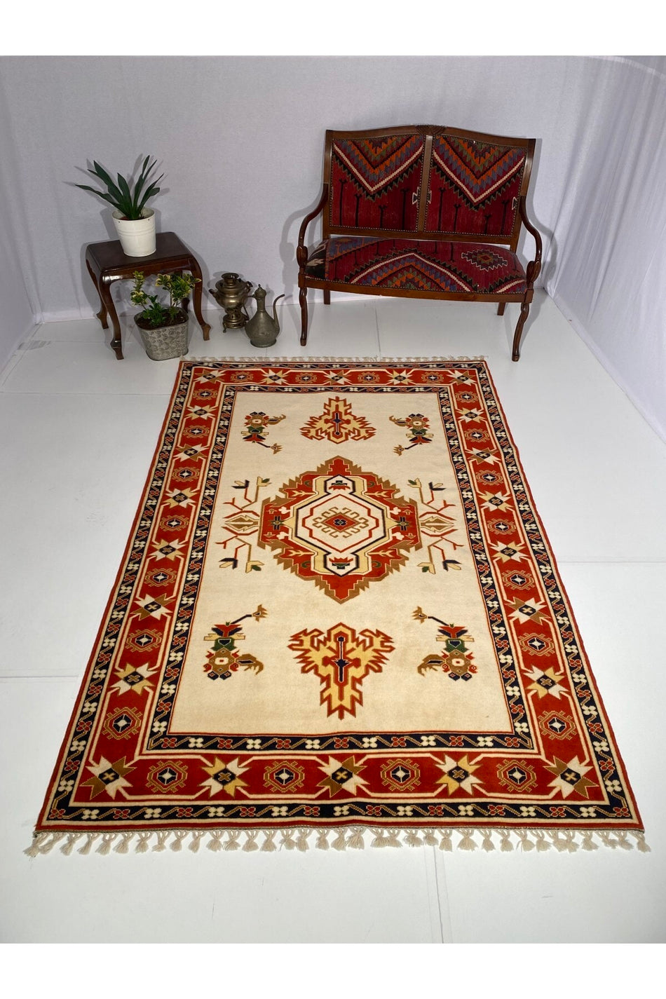 Sirvan Hali Handwoven Antique yoruk Carpet - 165 x 239 - MALLTURK