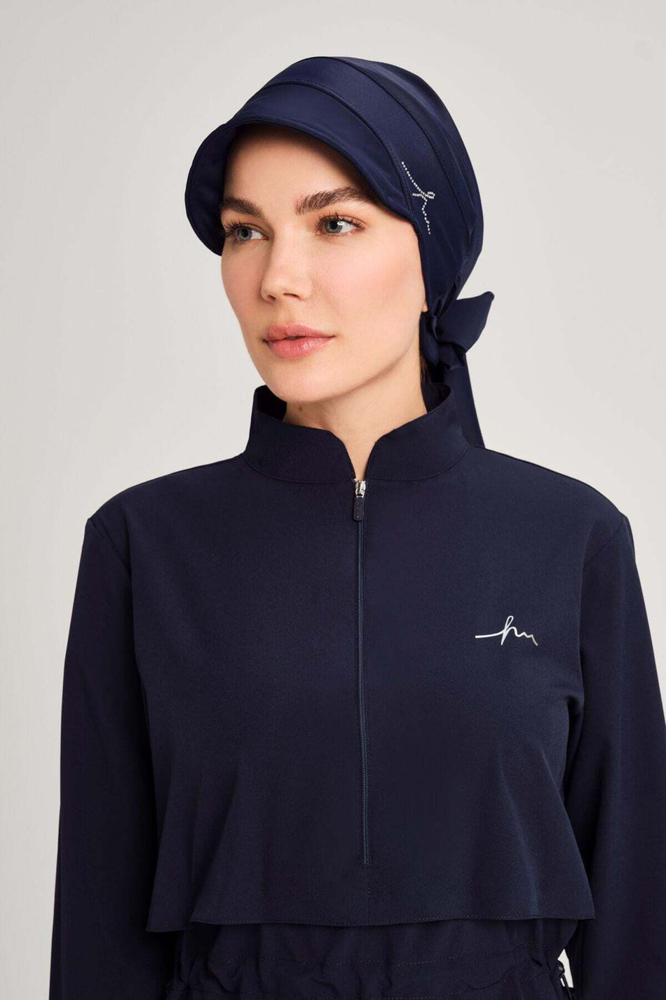 Hasema Signature Navy Blue Visor Swim Cap - MALLTURK