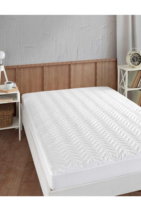 MODELHOME Waterproof Quilted Fitted Mattress Protector - MALLTURK