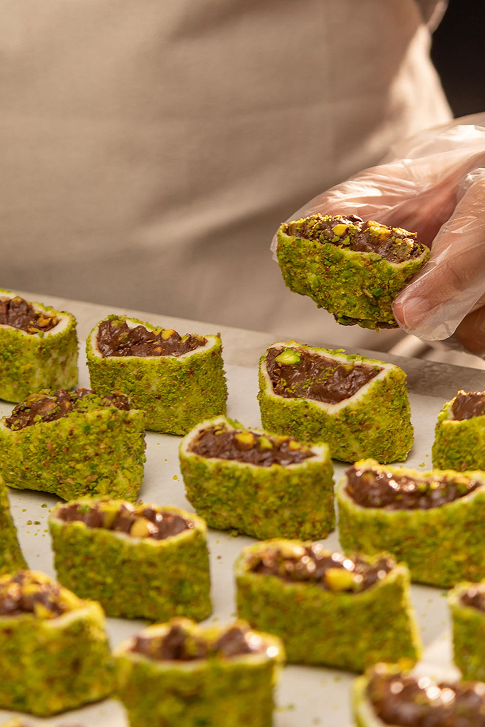 Servet Chocolate Pistachio Rolled Turkish Delight 500 g - MALLTURK