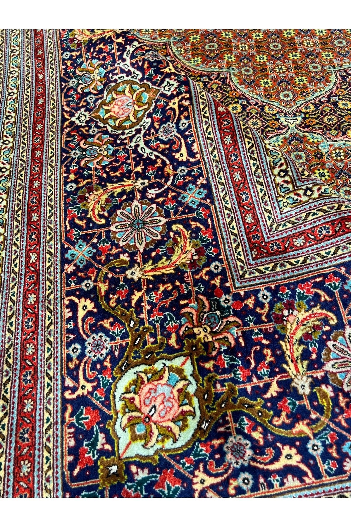 RD RAMAZAN DAG Hand Rug Art Hand-Woven Iranian Mahi Rug Wool Blend Premium Quality Size 400x300 - MALLTURK
