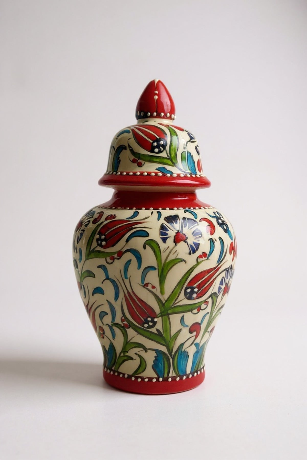 STORESZA Handmade Ceramic Cube Vase with Tulip Motif - 25cm - MALLTURK