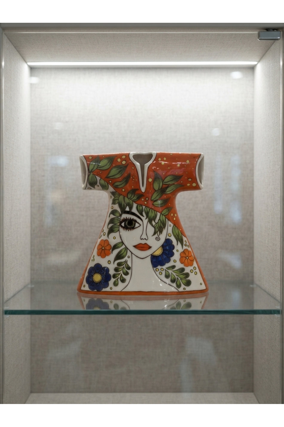 General Brands: Handmade Decorative Ceramic Vase with Kaftan-Shaped Female Portrait Motif – Showcase Art Piece - MALLTURK