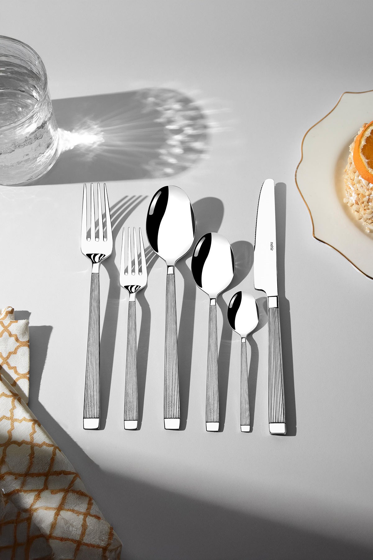 Nehir maria Plain 12 Place Setting 72 Piece Boxed Flatware Set - MALLTURK