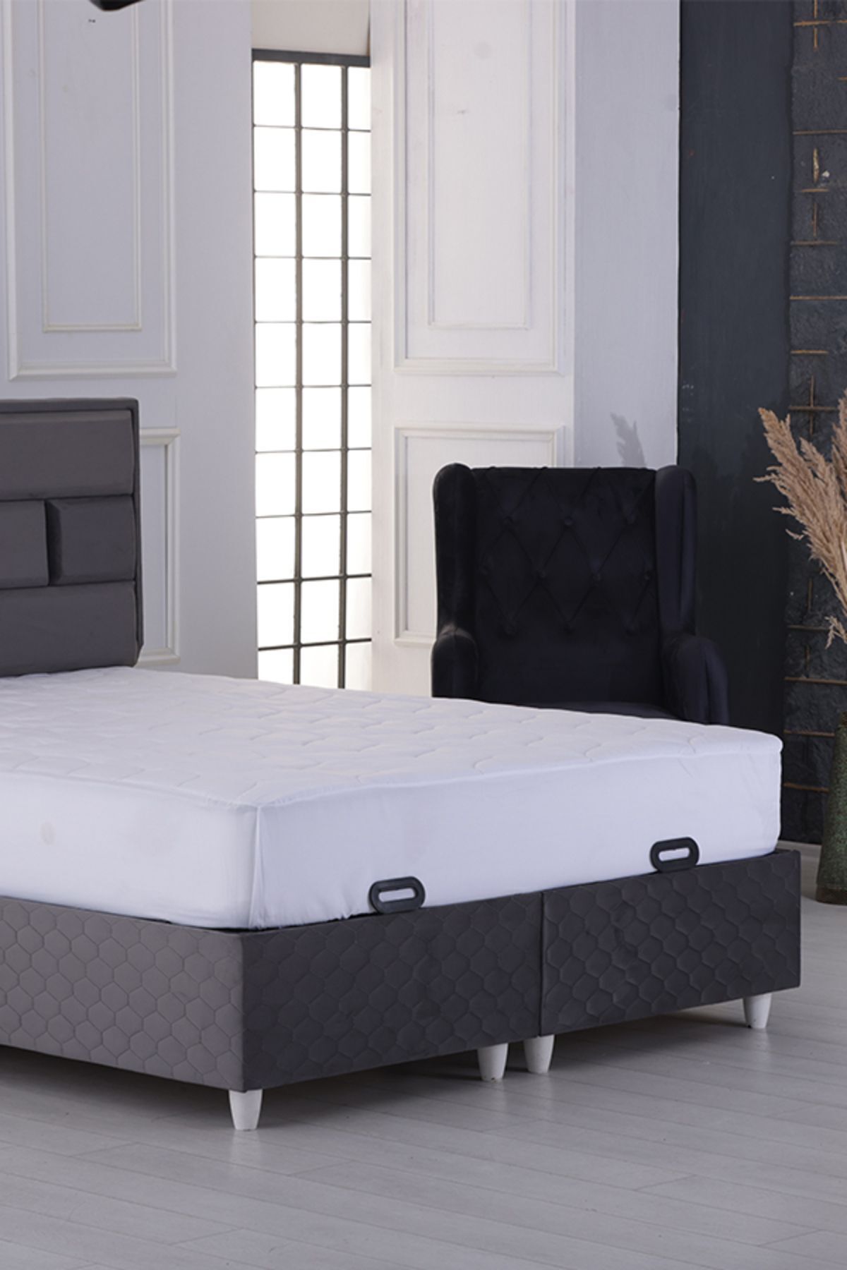 Britishome Bedding Quilted Fitted Mattress Protector - MALLTURK