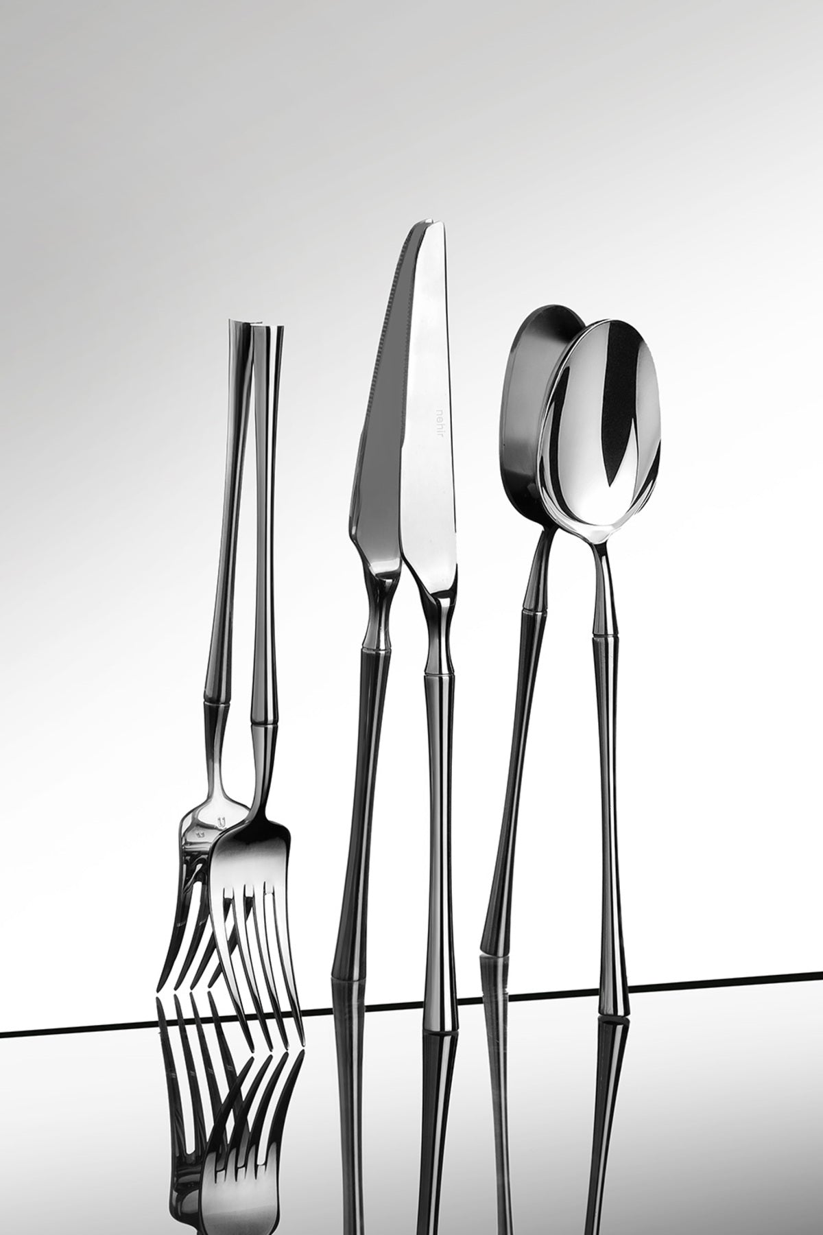 Nehir marbella Plain 6 Place Setting 36 Piece Boxed Flatware Set - MALLTURK
