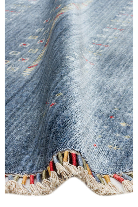 Eko Hali ZARA ZR 06 Blue Round, a special loom carpet shaped by the intensive hand labor of women from Usak. - MALLTURK