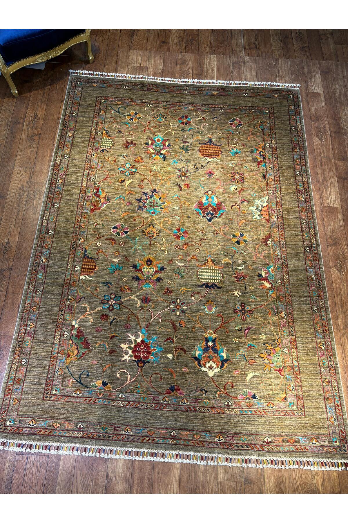 Wool Hand-Woven Afghan Rug
