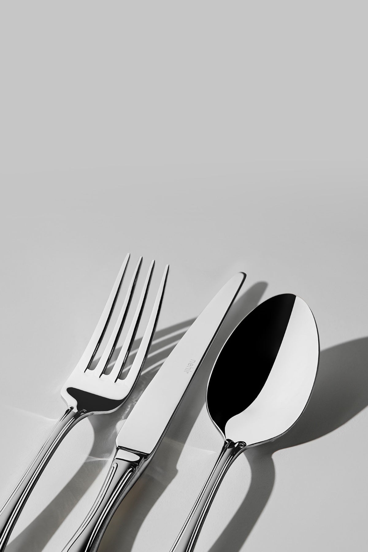 Nehir lalezar Satin 12 Place Setting 72 Piece Boxed Flatware Set - MALLTURK