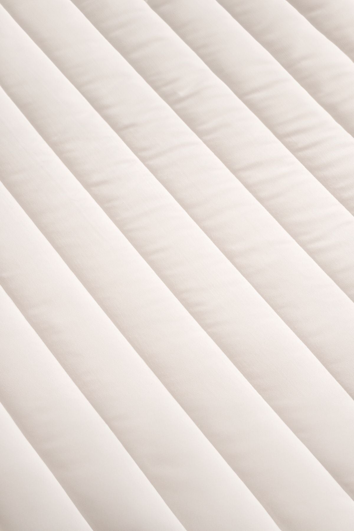 Othello Rosy Quilted Fitted Mattress Protector - MALLTURK