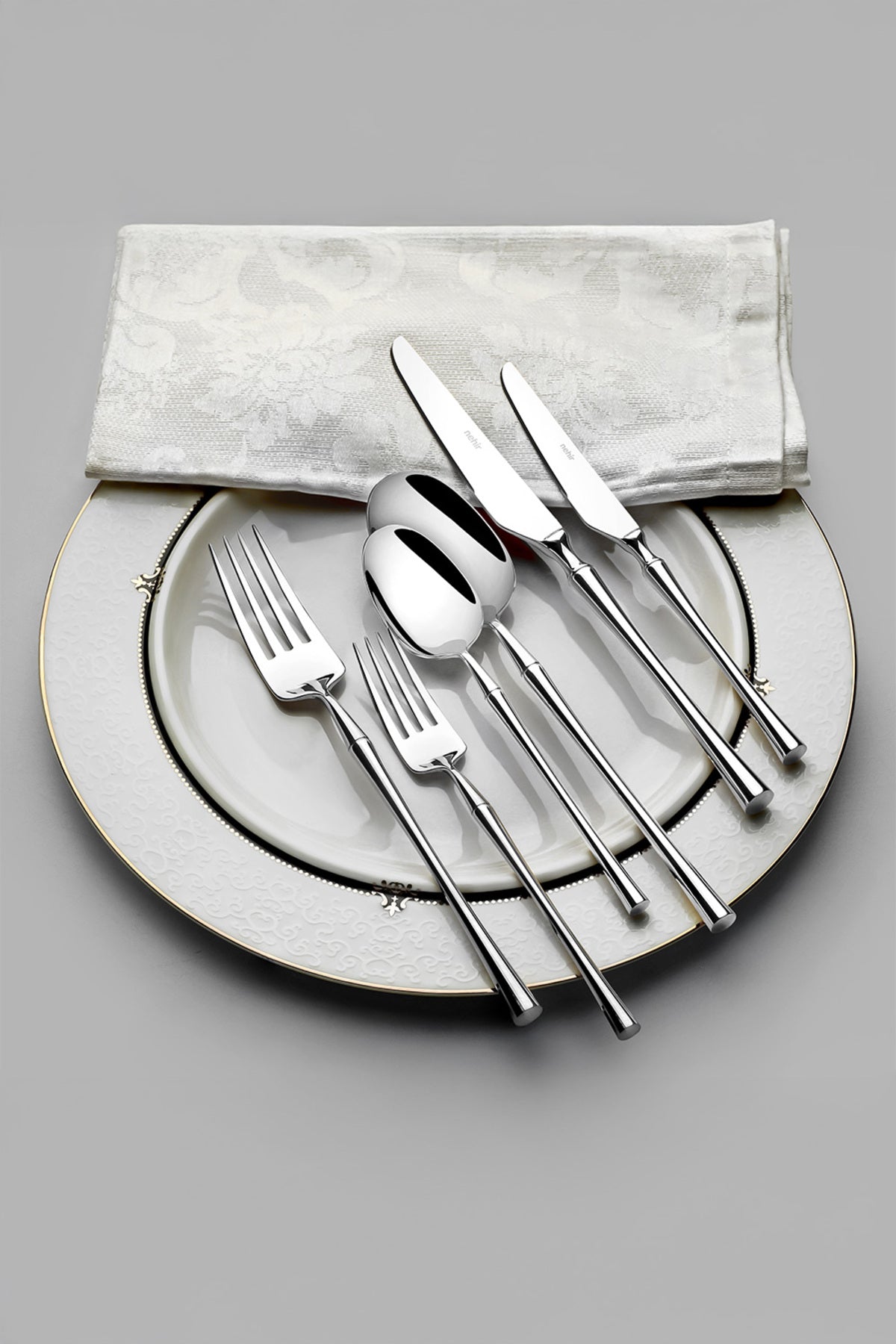Nehir marbella Plain 12 Place Setting 84 Piece Boxed Flatware Set - MALLTURK