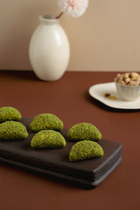 carsibasi Pistachio ruyasi Pistachio manti Turkish Delight 600 g - MALLTURK