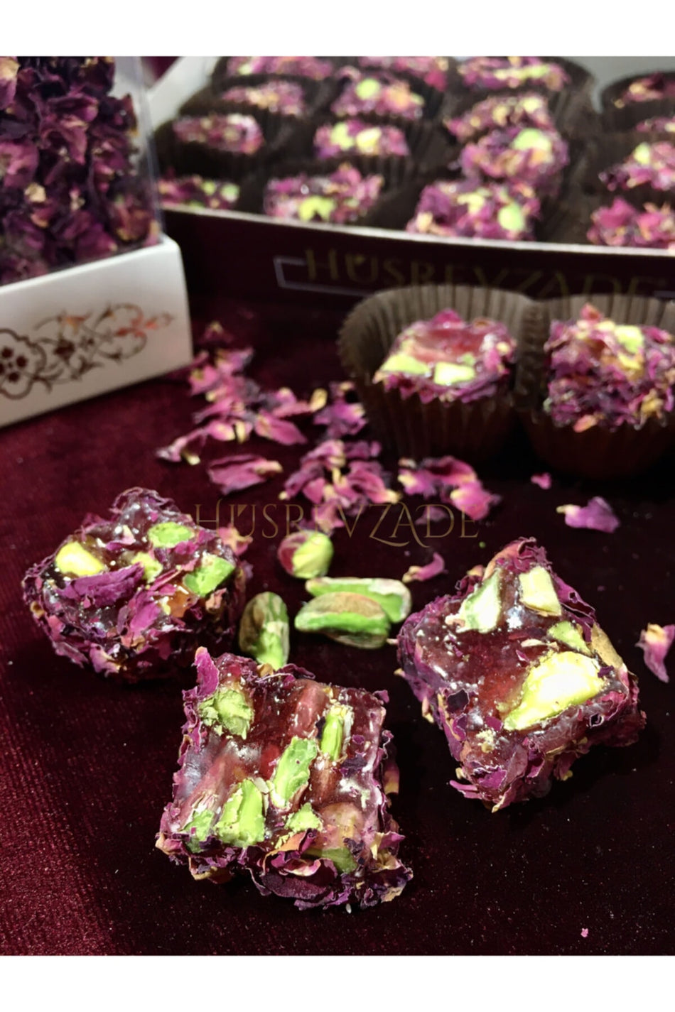 Husrevzade Rose Petal Pistachio Pomegranate Flavored special Turkish Delight 500 g