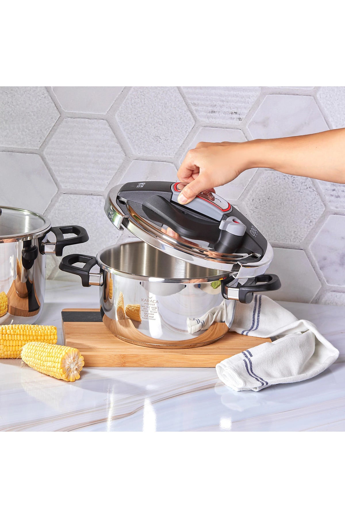 Karaca Perfect Red induction Base Pressure Cooker Set 4+6 Lt Karaca - MALLTURK