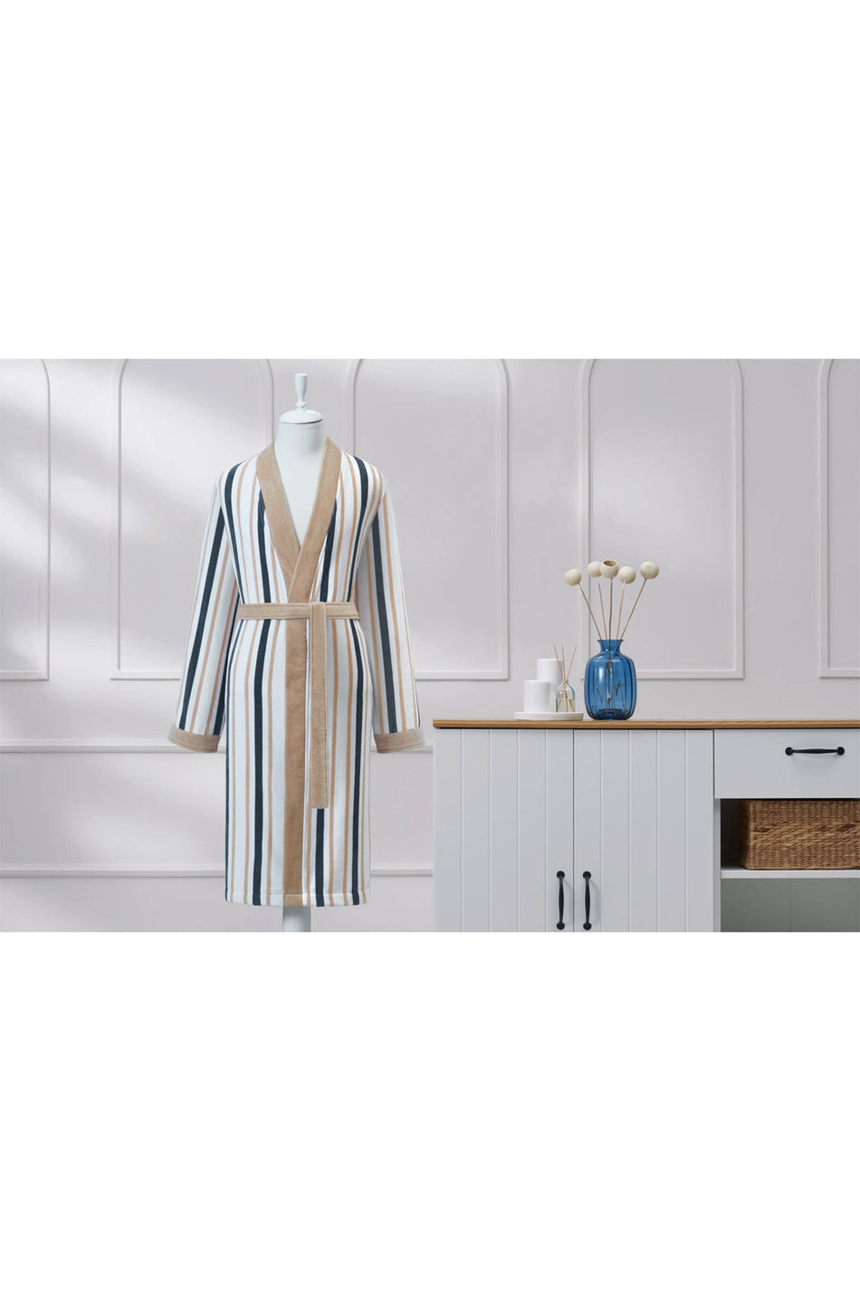 Ozdilek Modern Mariner Kimono Bathrobe