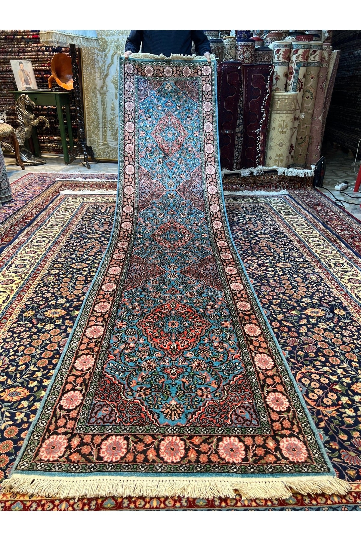 RD RAMAZAN DAG Hand Rug Art Hand-Woven Iranian Kashmir Silk Rug Size 306x80 - MALLTURK