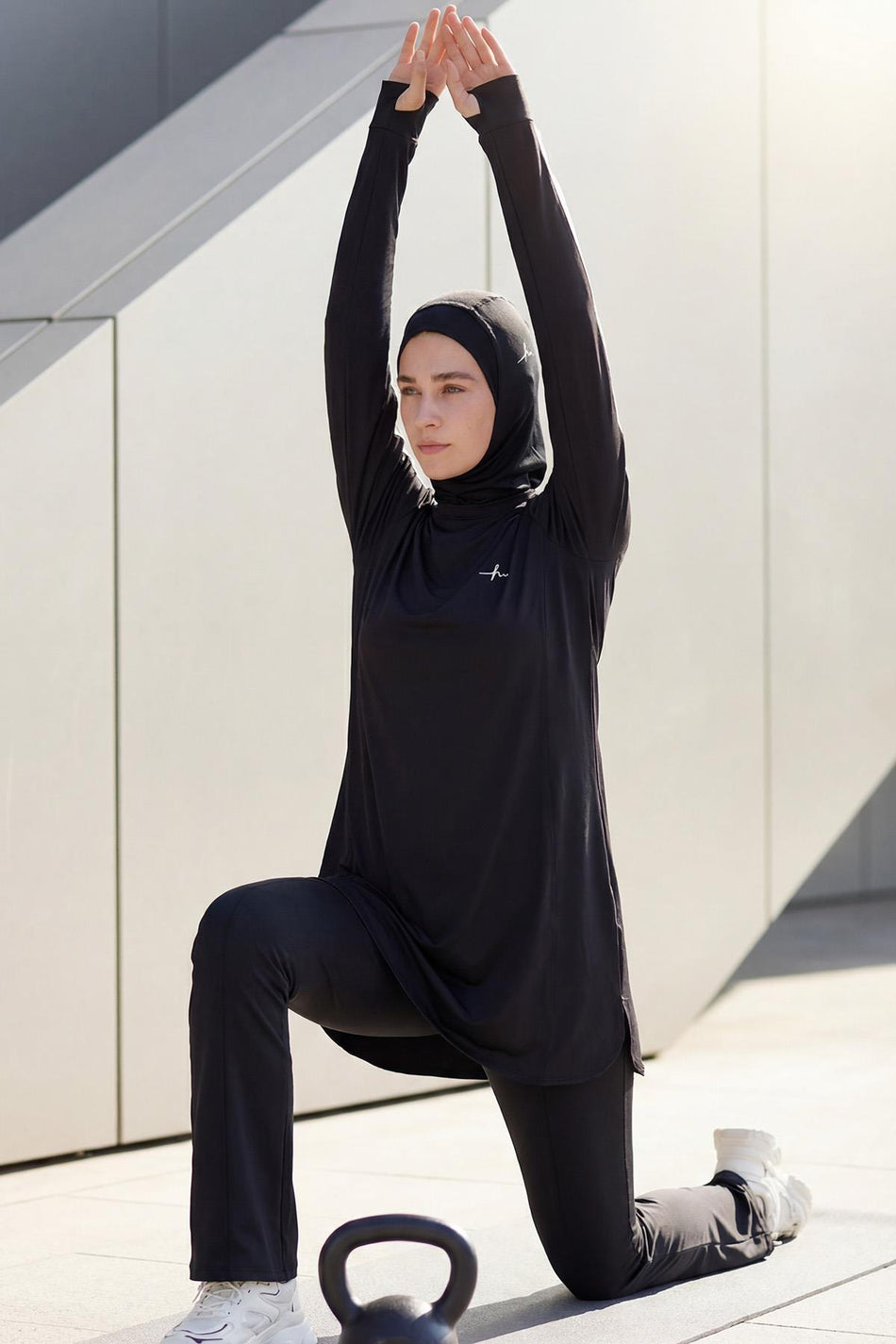 Hasema Active H-Per Fit Bicycle Collar Sleeves with Striped Detail Black Hijab Training Top ACT-35