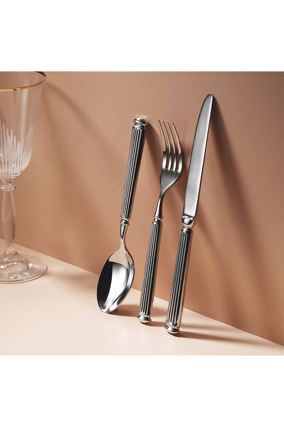 Aryildiz monalisa 84 Piece 12 Place Setting Flatware Set - MALLTURK