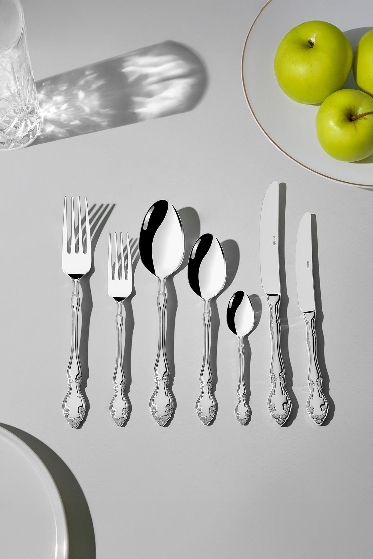 Nehir adriana Plain 12 Place Setting 84 Piece Boxed Flatware Set - MALLTURK