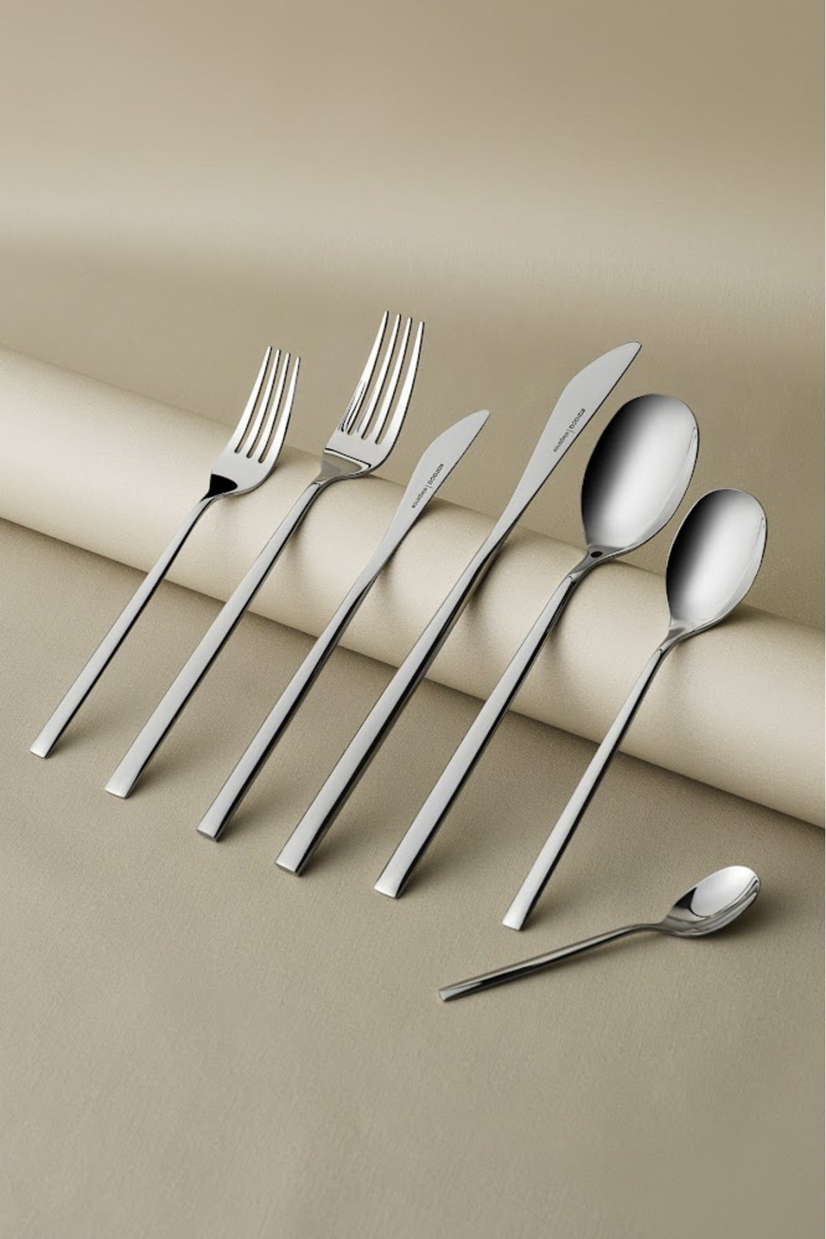Karaca new liza 84 Piece 12 Place Setting Flatware Set - MALLTURK