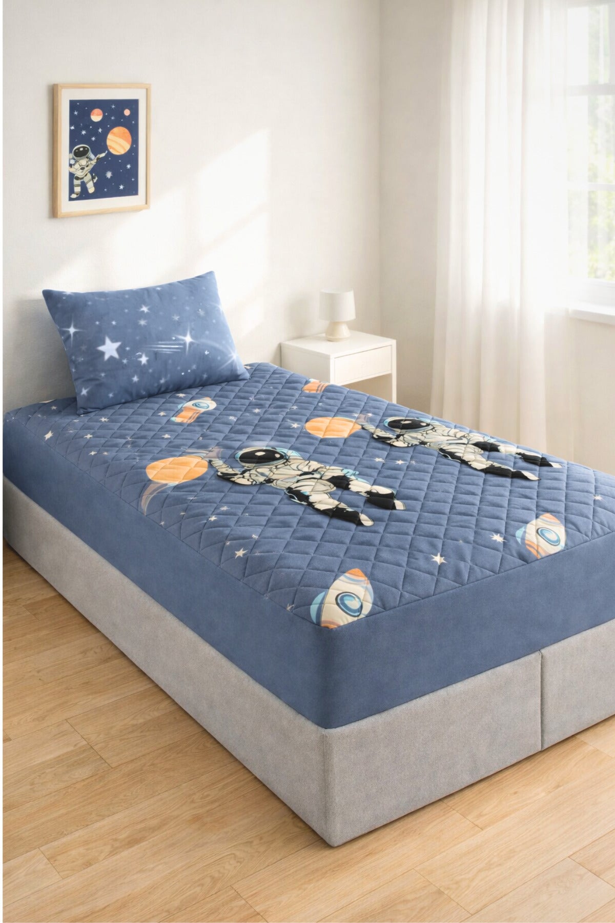 Formeya Astronot Desen Waterproof Quilted Fitted Mattress Protector - MALLTURK