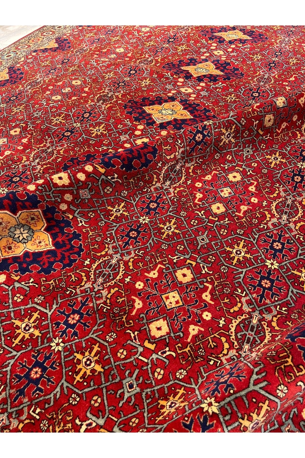 RD RAMAZAN DAG Hand Rug Art Hand-Woven Hereke Rug Prison Workshop Weave Star Pattern Design Size 330x230 - MALLTURK
