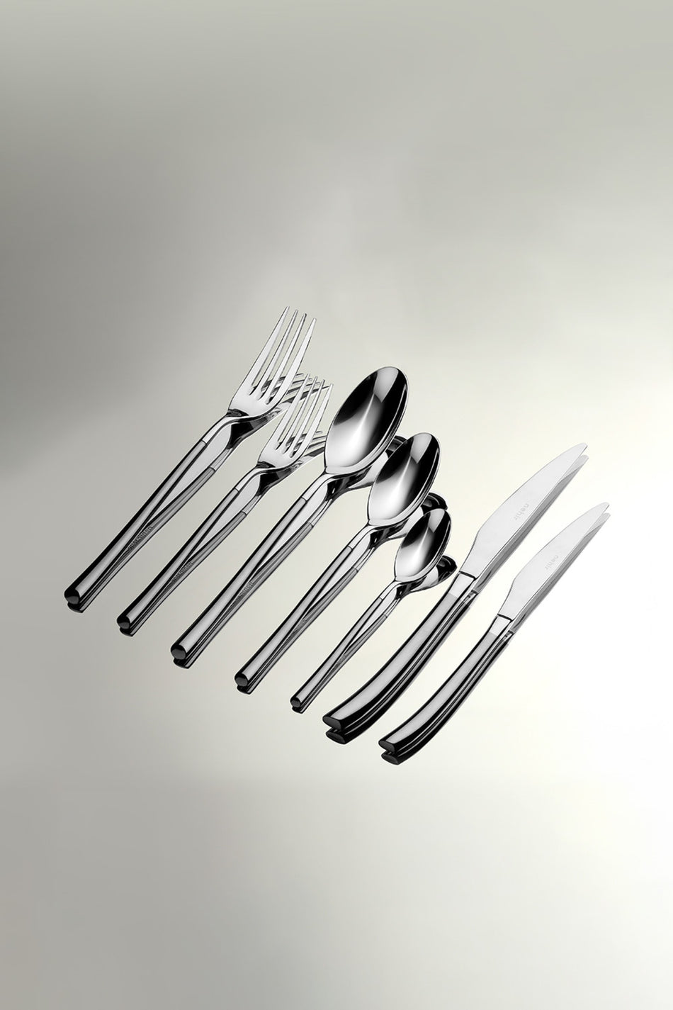 Nehir elegance Satin 12 Place Setting 84 Piece deri Boxed Flatware Set - MALLTURK