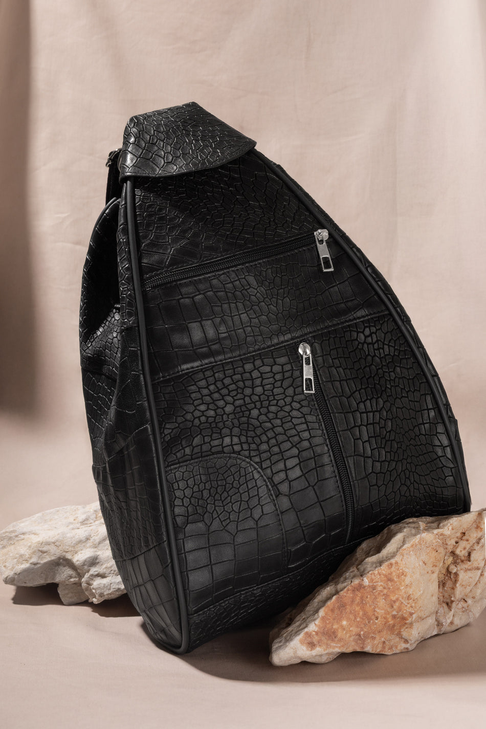 Fubileather Genuine Leather Crocodile Print Mochila Backpack, Shoulder Bag Black