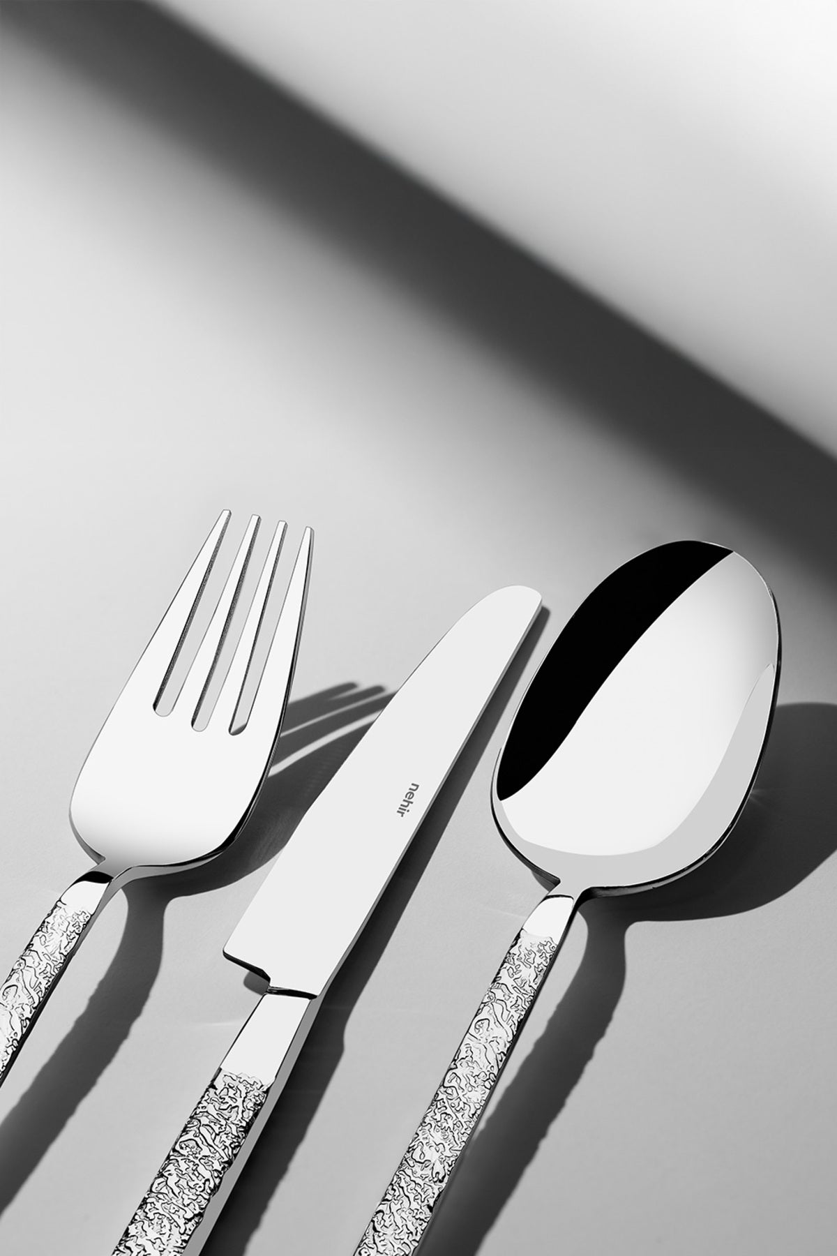Nehir lyon Plain 12 Place Setting 72 Piece Boxed Flatware Set - MALLTURK