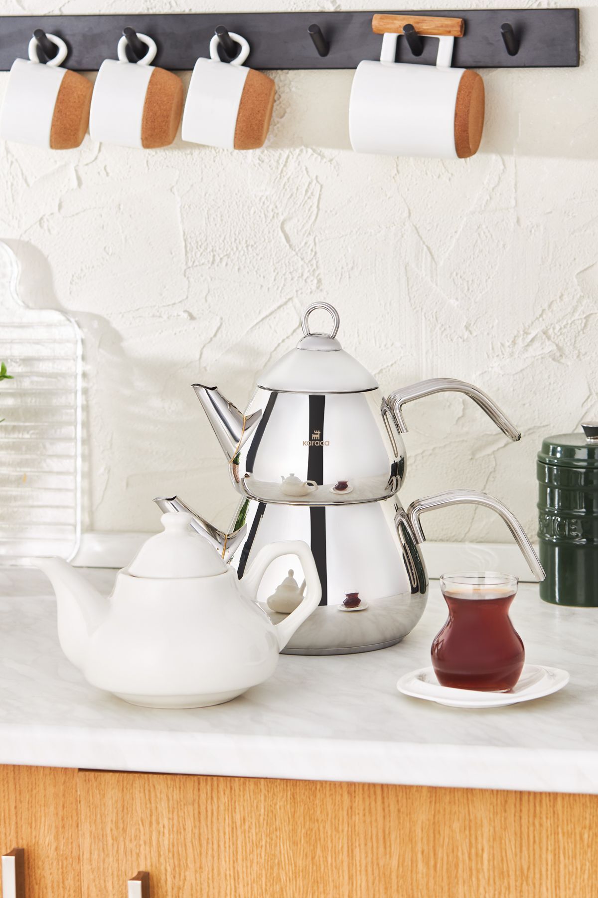 Karaca Porcelain Maxi Teapot Set with induction Base and Free Teapot - MALLTURK