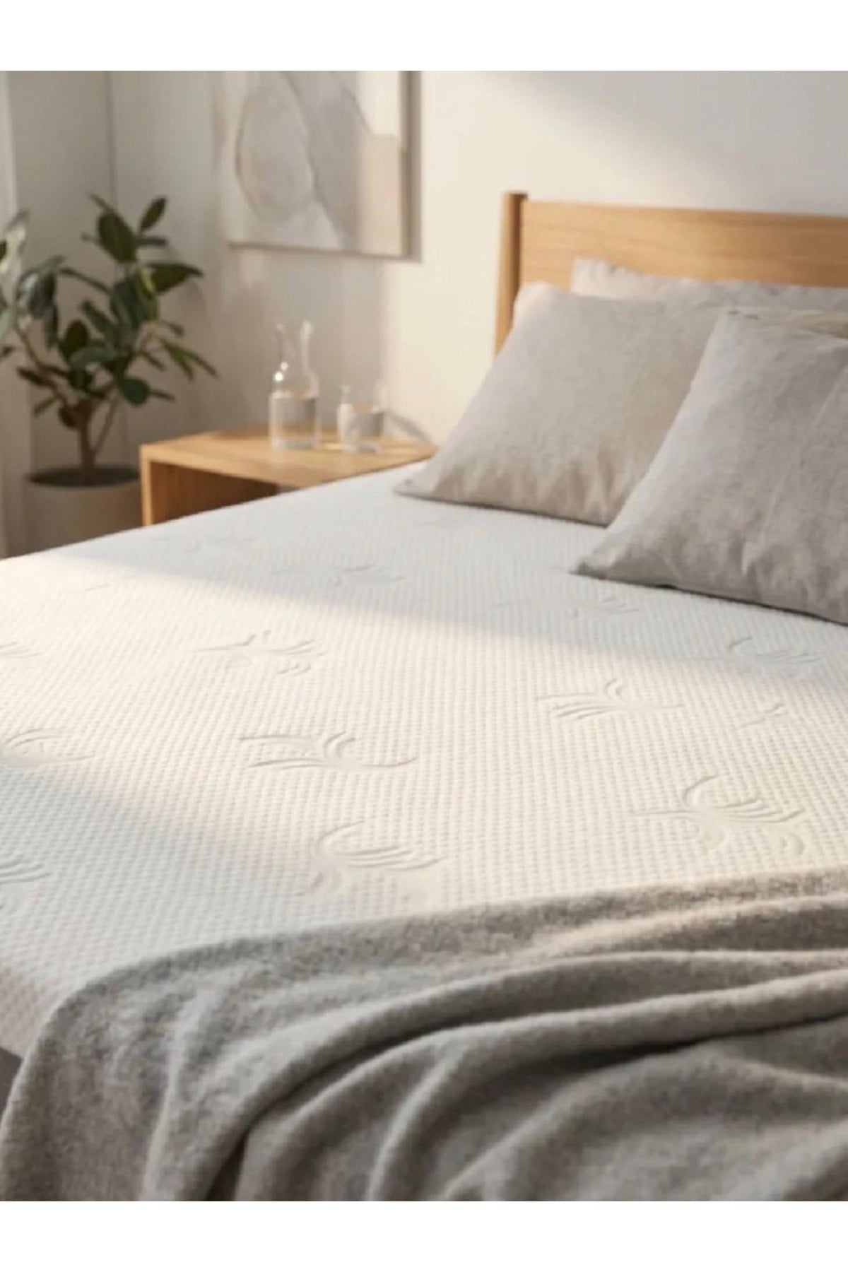 PIRILTI COLLECTION Waterproof Bamboo Fitted Mattress Protector - MALLTURK