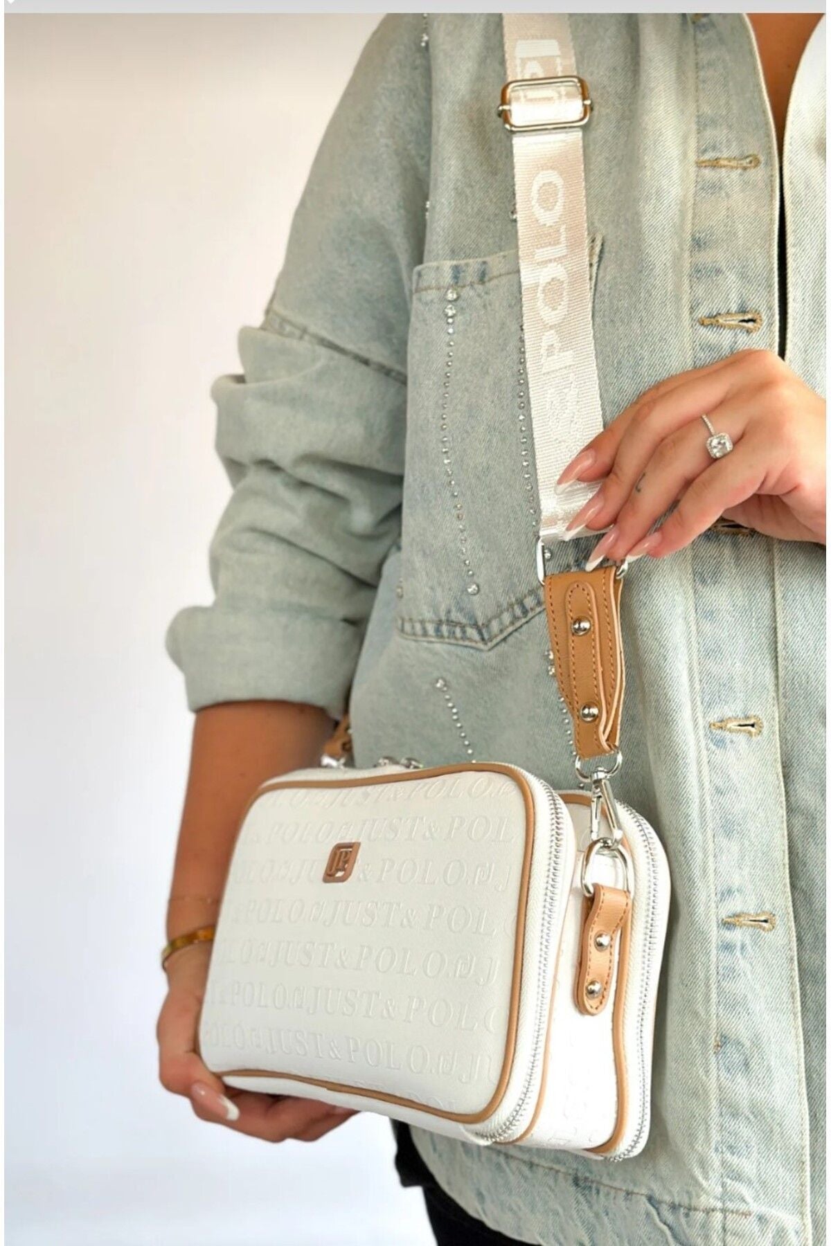 Just Polo Women's 3D Just & Polo Patterned Vegan Shoulder and Handbag 4023 White - MALLTURK