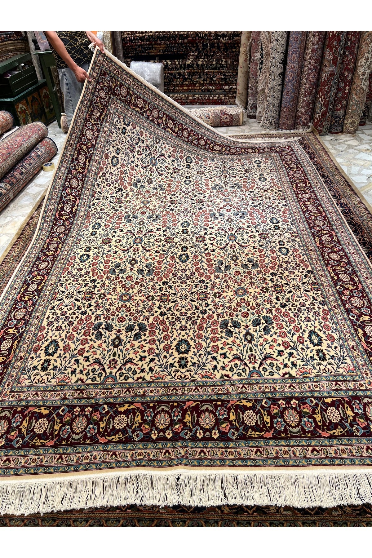 RD RAMAZAN DAG Hand Rug Art Hand-Woven Hereke Rug Seven Mountains Flower Size 314x213 - MALLTURK