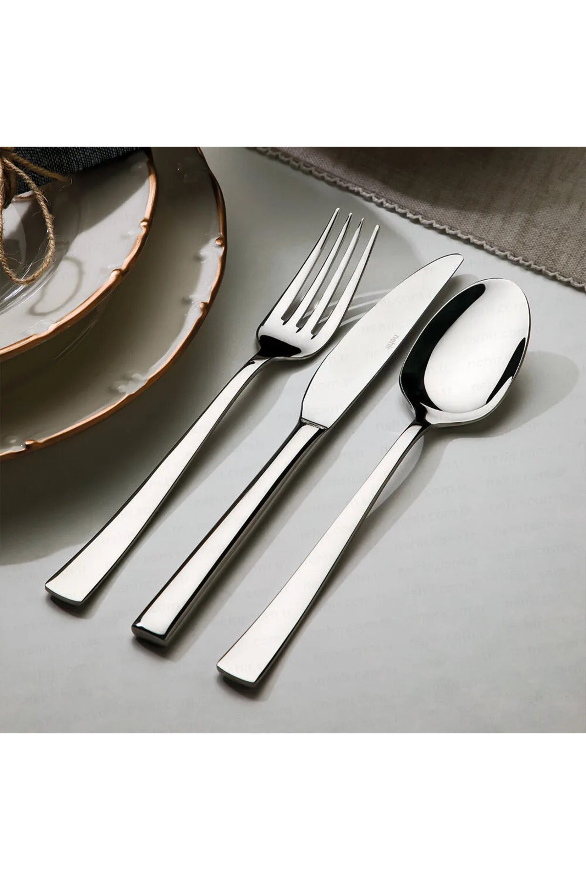 Nehir deniz Plain 84 Piece karton Boxed Flatware Set - MALLTURK