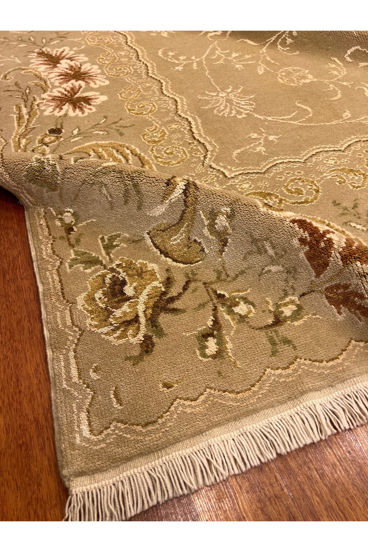 RD RAMAZAN DAG Hand Rug Art Hand-Woven Silk Blend Usak Rug Special Weave Collector Piece Size 292x205 - MALLTURK