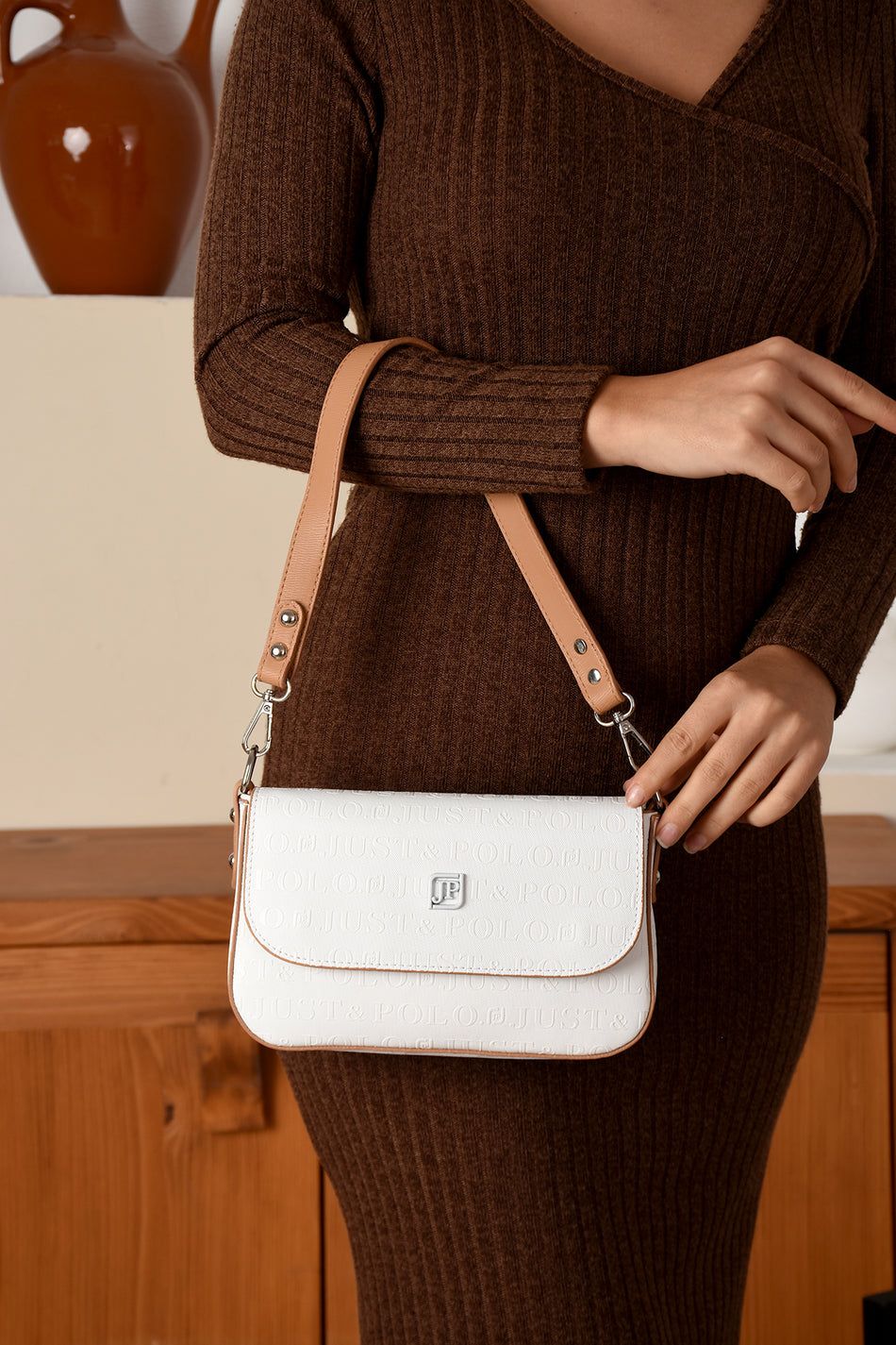 Just Polo White and Tan Women's Shoulder Bag with Thick Straps