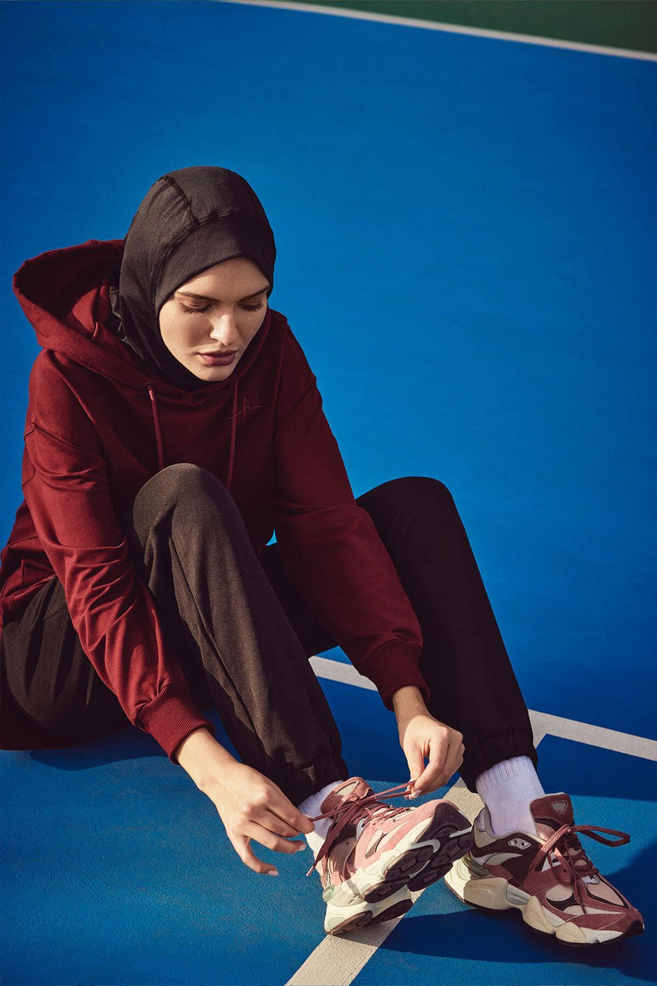 Hasema Soft Textured Hooded Burgundy Basic Casual Sweatshirt Act-21