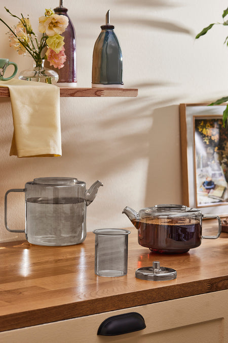 Karaca Flat Borosilicate Glass Midi Teapot Smoke Grey - MALLTURK