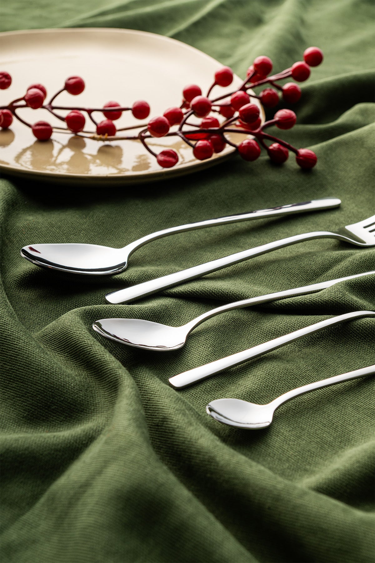Emsan alfa 30 Piece 6 Place Setting Fork Spoon Set - MALLTURK