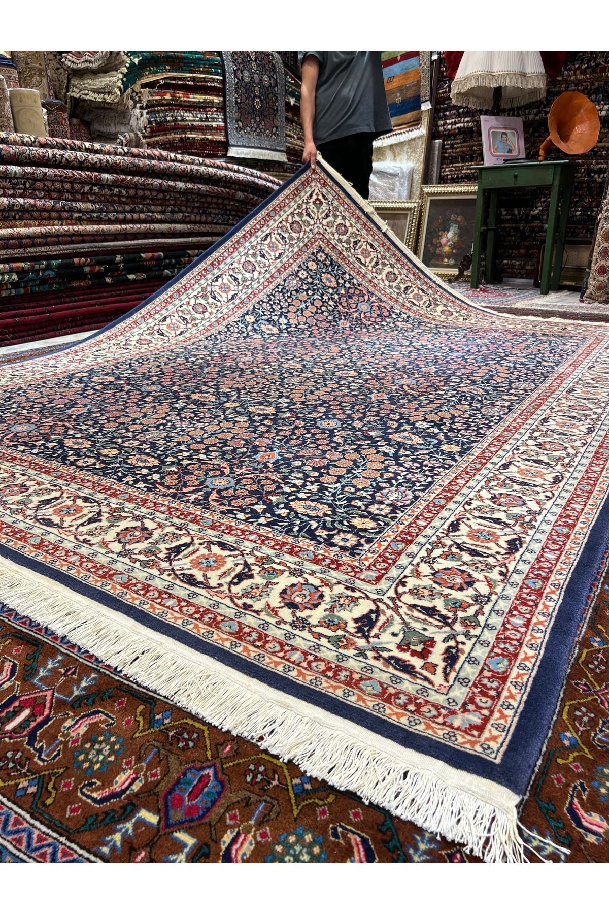 RD RAMAZAN DAG Hand Rug Art Hand-Woven Hereke Rug Signed Seven Mountains Flower 270x200 - MALLTURK