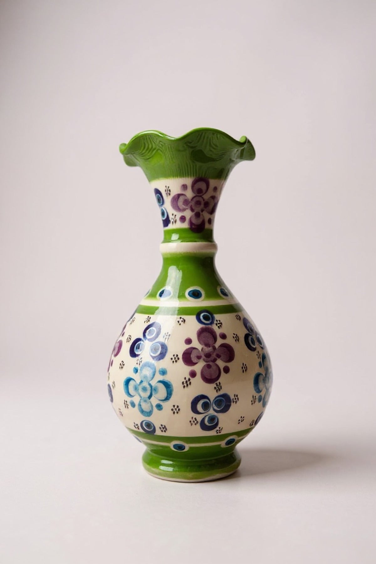 STORESZA Handmade Wheelwork 20cm Lace Fine Relief Ceramic Vase Green - MALLTURK