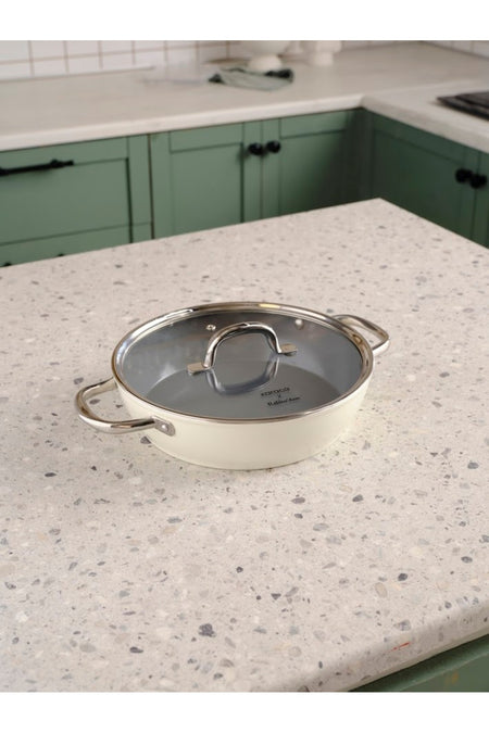 Karaca x Refika Swiss Crystal Kulplu 0 Yag Ile Nonstick Saute Pan Creamy - MALLTURK