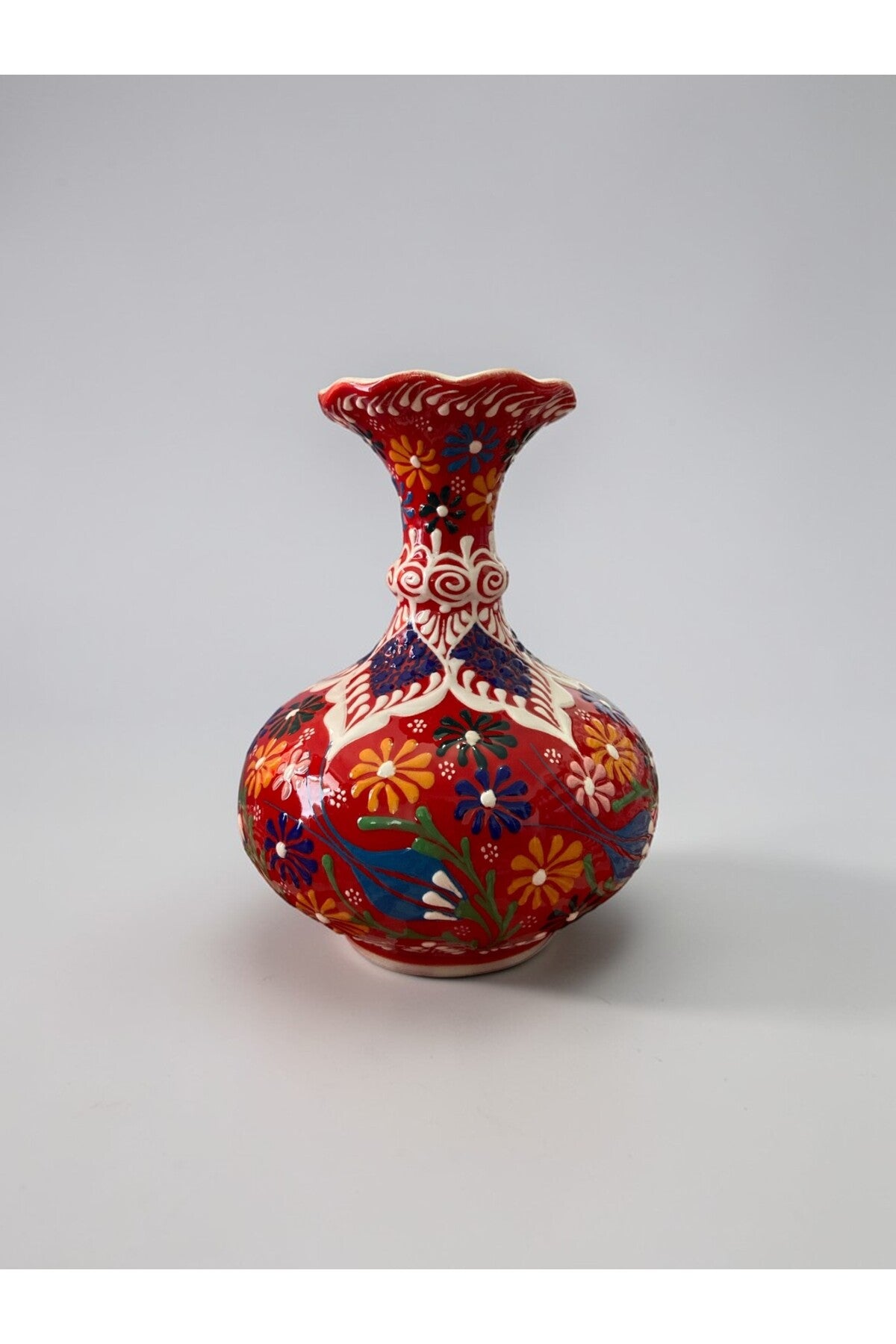 YOOS Handmade Embossed and Lace Work Flower Motif Red Triple Ceramic Lettuce Vase Set (30-25-20)cm - MALLTURK