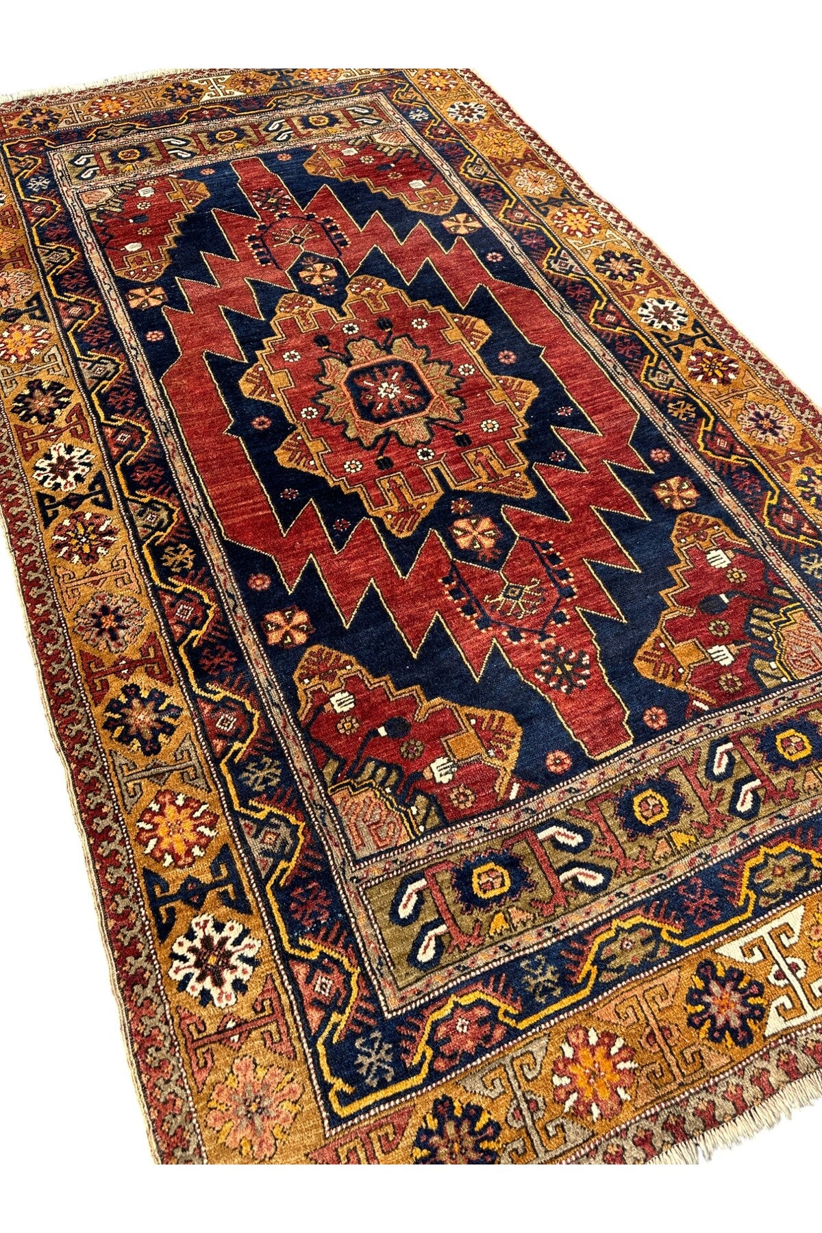 BURAK Rug Hand-Woven Antique 140 Yasinda ZILE Rug 130x230 Natural Dye Basyapit Rug - MALLTURK