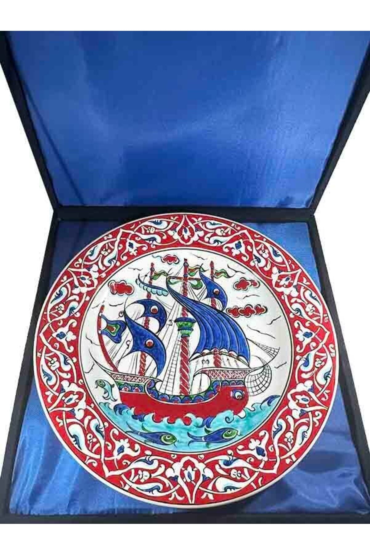 Cini Evi Red Bordurlu Galleon Patterned Iznik Tile Plate Kurumsal and Protocol Gift - MALLTURK